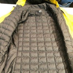 North face large gold jacket